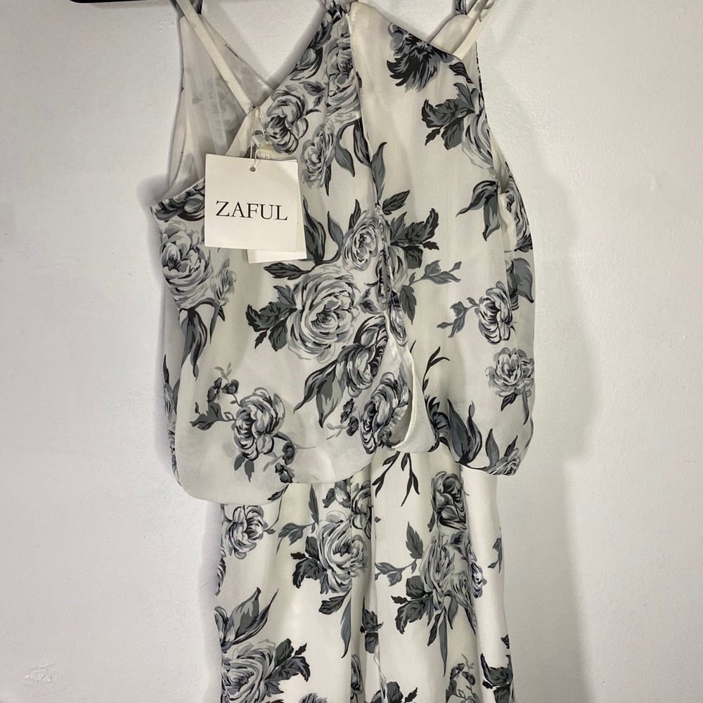 Romper - Picture 5 of 6